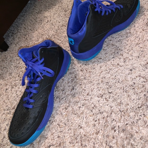 AND1 Jordan’s Men’s Athletic Sneakers - Picture 7 of 8